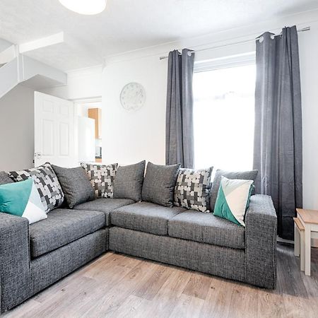 City Centre, Parking, Smart Tv'S In All Rooms Swansea Exteriör bild