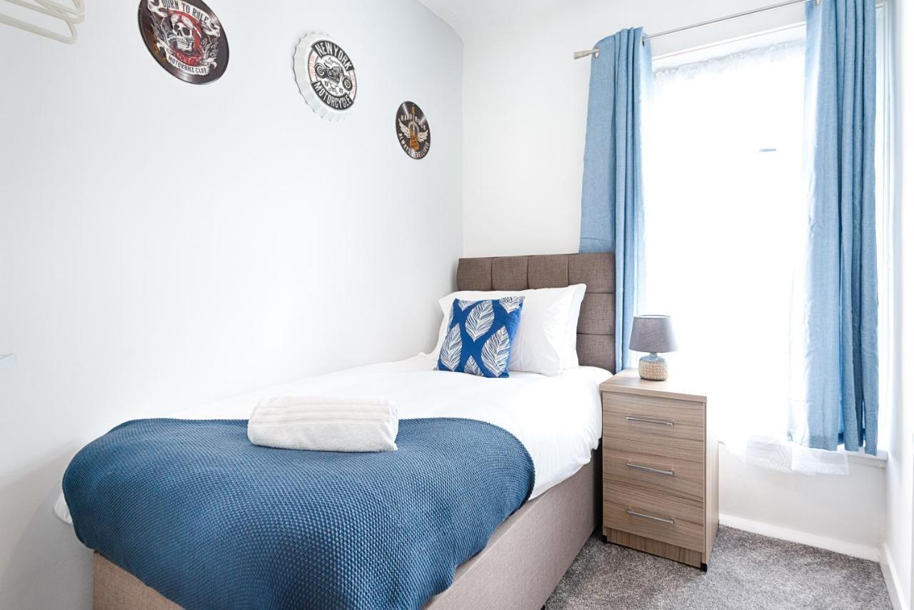 City Centre, Parking, Smart Tv'S In All Rooms Swansea Exteriör bild